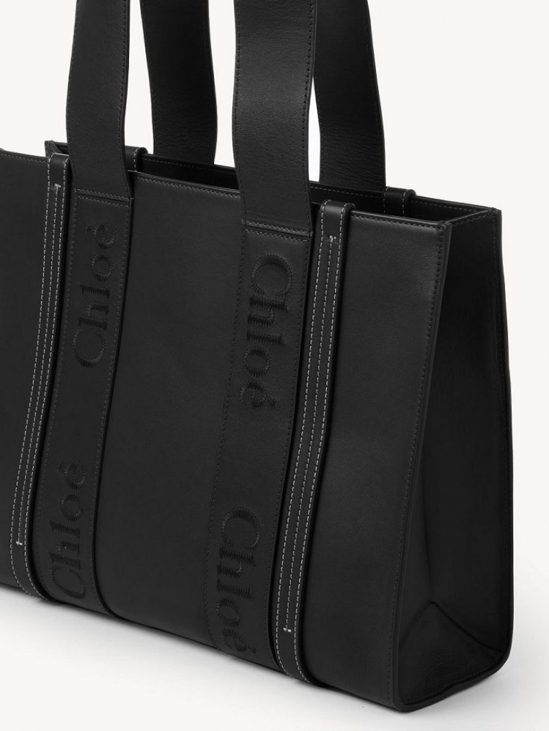 Black Chloe Medium Woody Tote Bags | CHE-SR13352