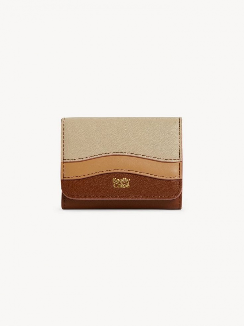 Caramel Chloe Layers Medium Tri-fold Compact Wallets | CHE-SR14896