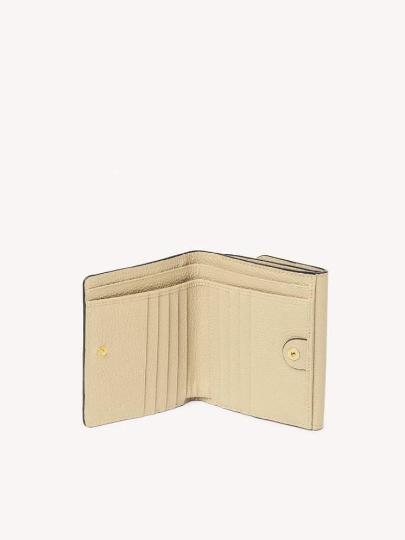 Root Beige Chloe Marcie Square Compact Wallets | CHE-SR14280